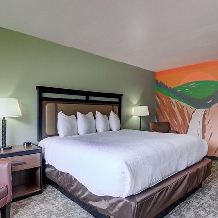 The Ridgeline Hotel At Yellowstone, Ascend Hotel Collection جاردينر المظهر الخارجي الصورة
