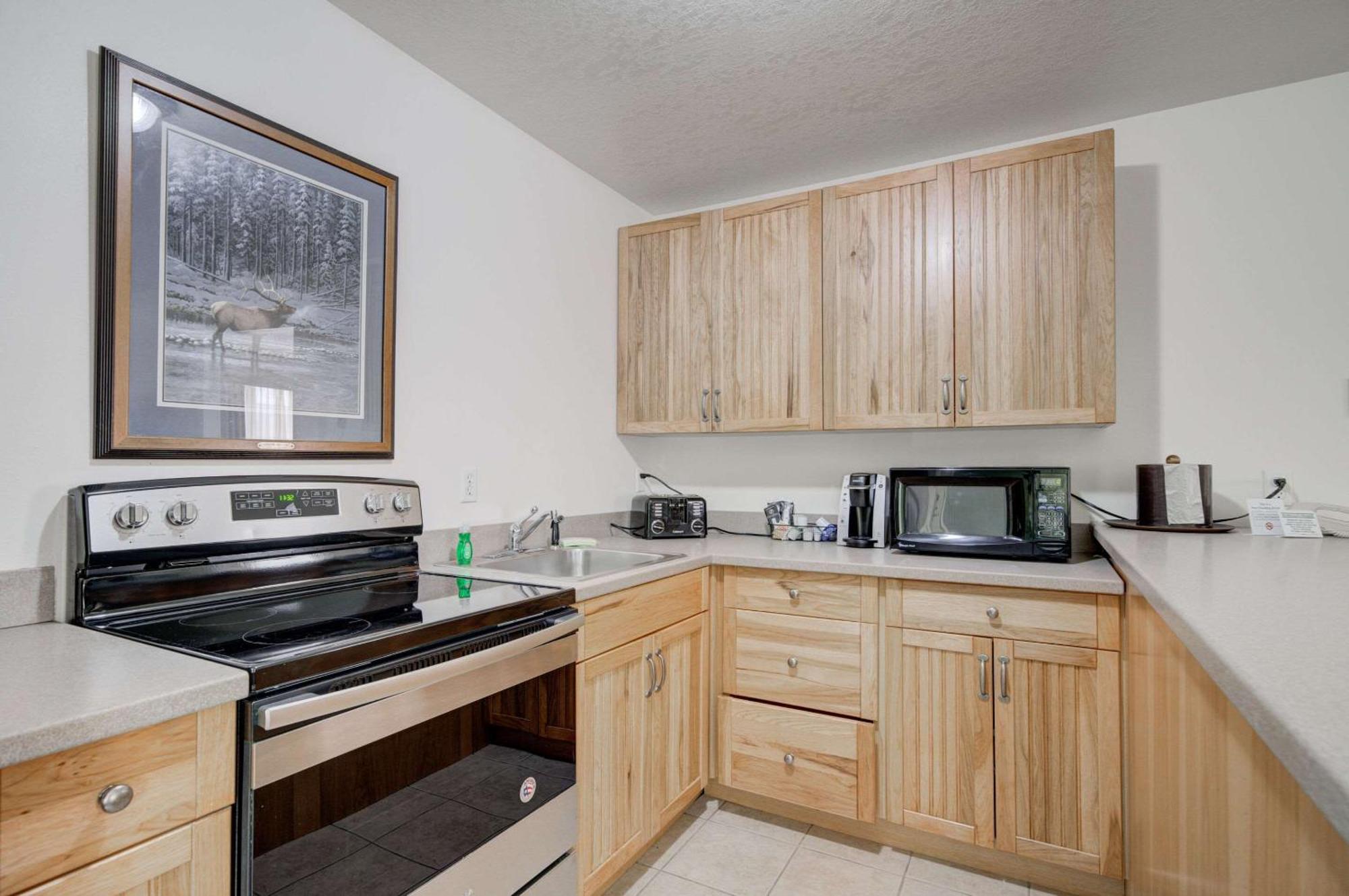 The Ridgeline Hotel At Yellowstone, Ascend Hotel Collection جاردينر المظهر الخارجي الصورة