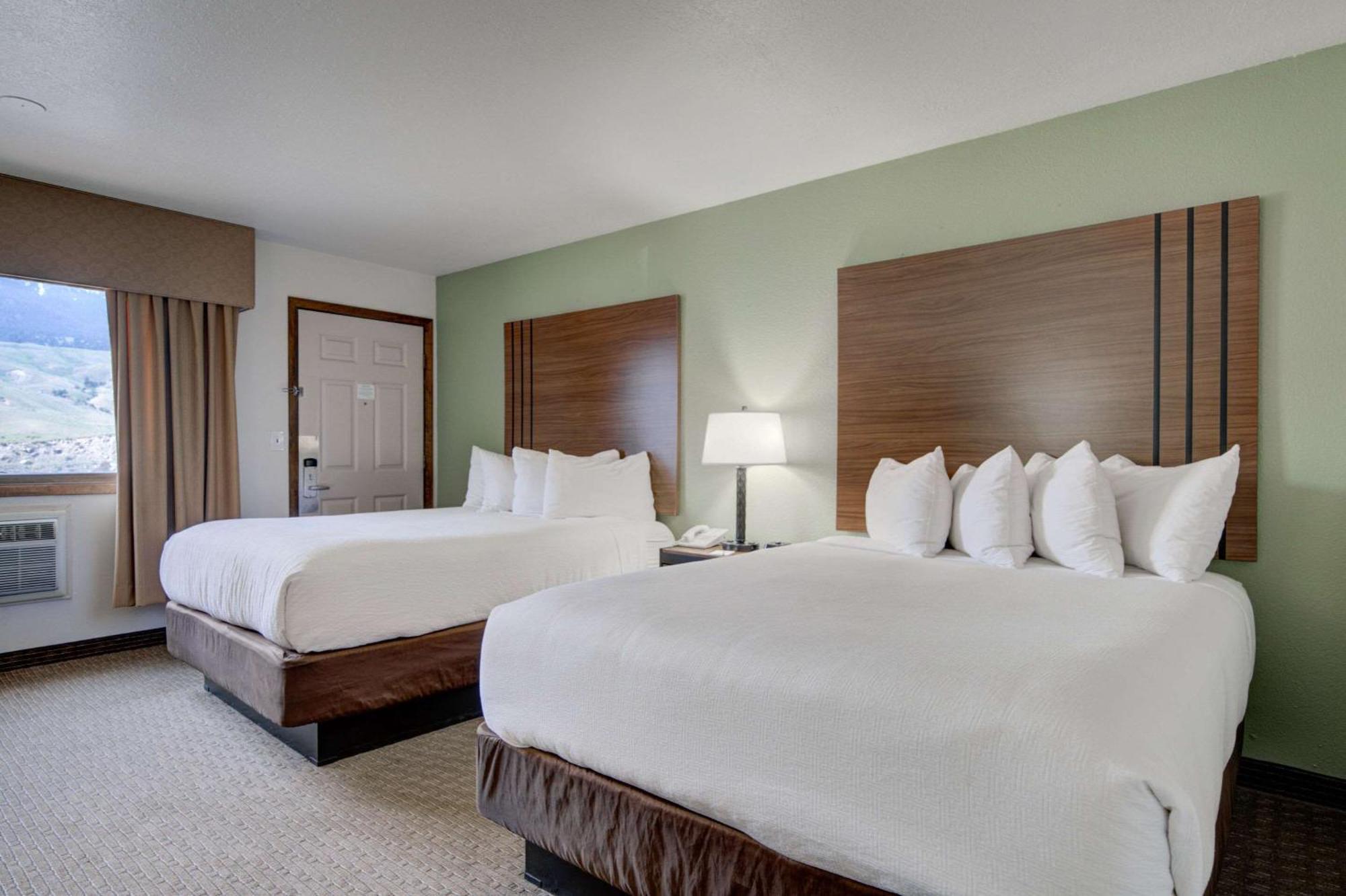 The Ridgeline Hotel At Yellowstone, Ascend Hotel Collection جاردينر المظهر الخارجي الصورة