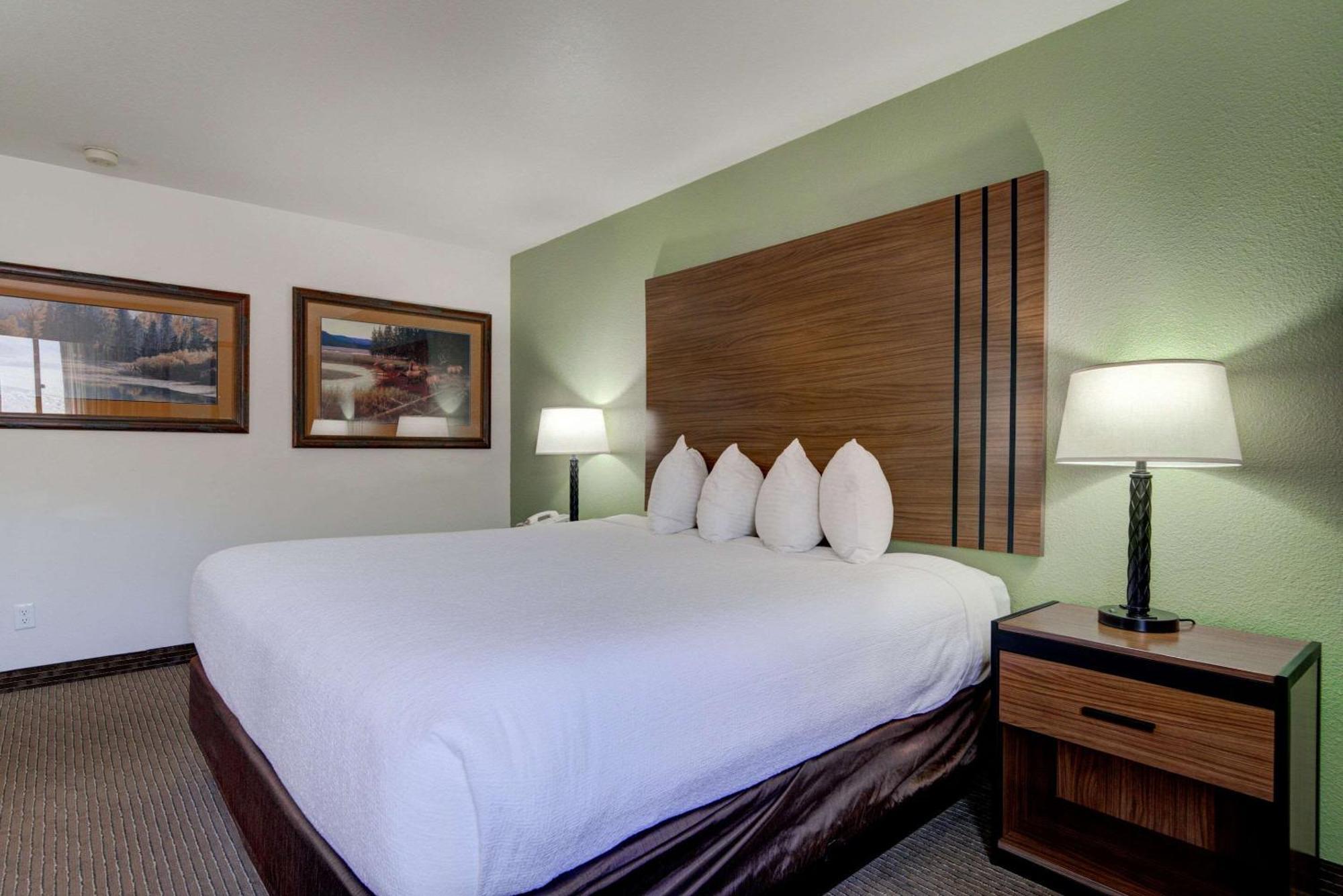 The Ridgeline Hotel At Yellowstone, Ascend Hotel Collection جاردينر المظهر الخارجي الصورة