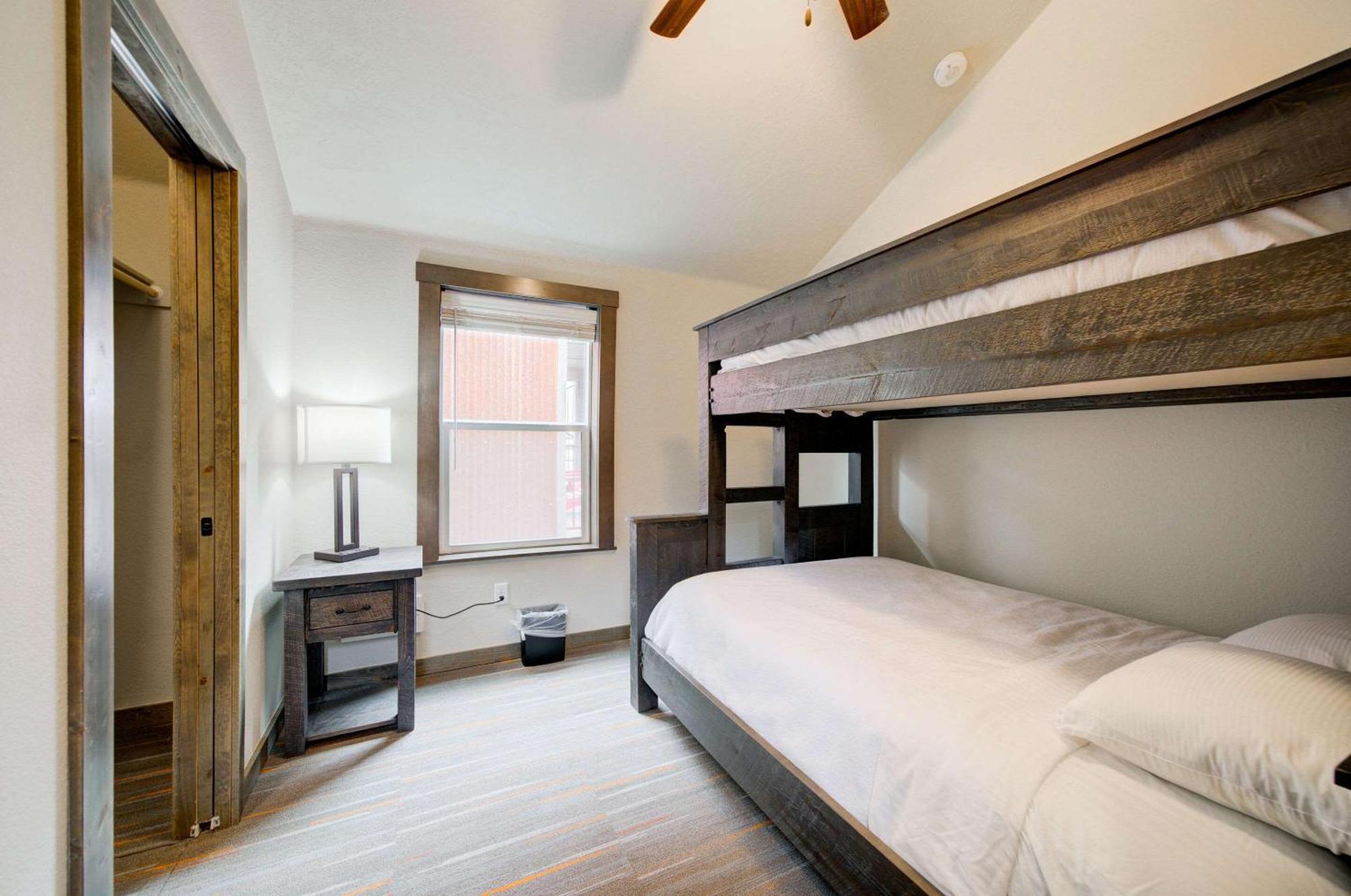 The Ridgeline Hotel At Yellowstone, Ascend Hotel Collection جاردينر المظهر الخارجي الصورة